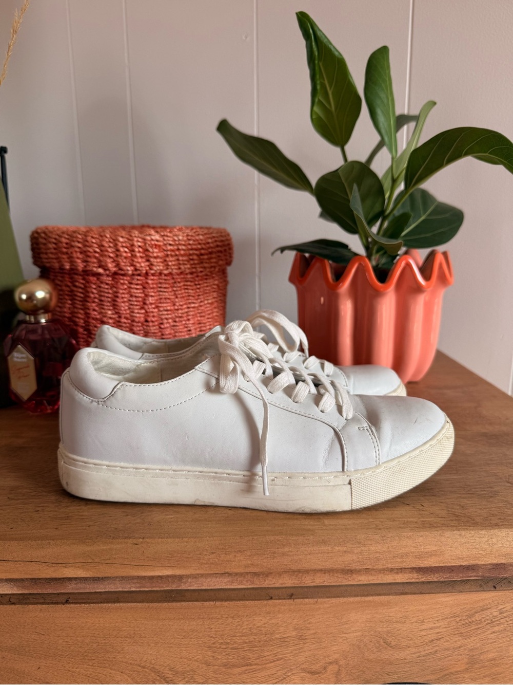Kenneth Cole Reaction White Leather Low-Top Espadrille Sneakers